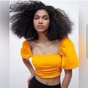 ZARA | Puff Sleeve Crop Top